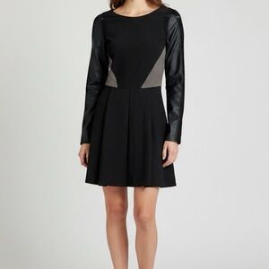 Stella & Jamie Leather Crochet Knit Sleeves Mini Dress Small